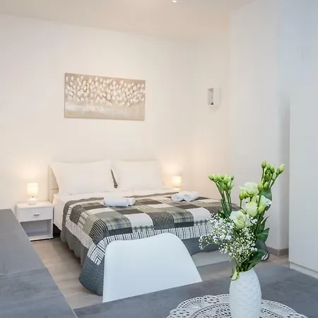 Matea Appartement *
