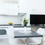 Matea Apartman
